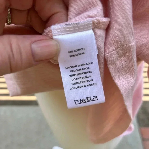 Lilla P Blush Pink Blouse Flowy 100% Cotton elbow length sleeve Size L - Picture 8 of 8